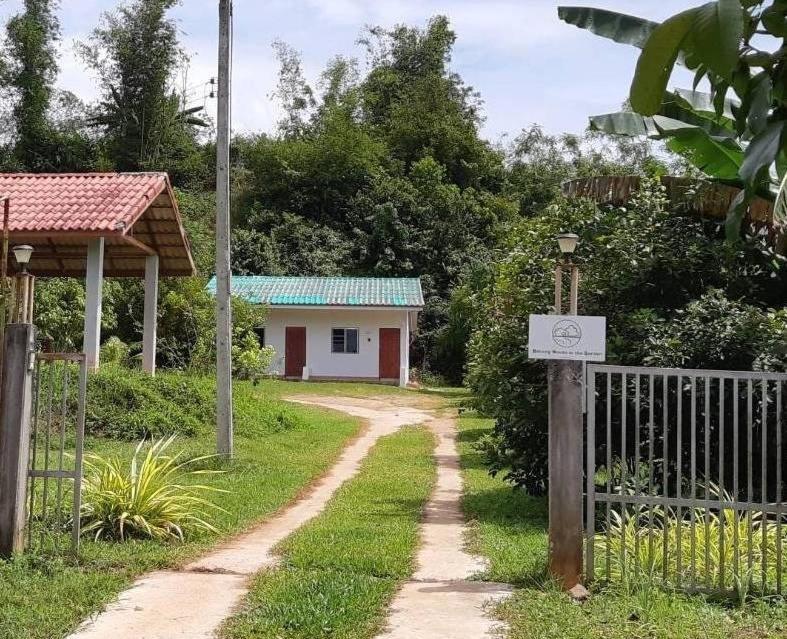 Betong House In The Garden Villa ภายนอก รูปภาพ